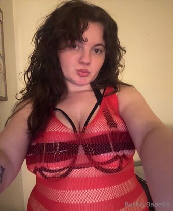 bustyybabe69 Foto Nua Vazada OnlyFans 2