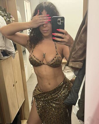 Cantora Flora Matos Foto Nua Vazada OnlyFans 21
