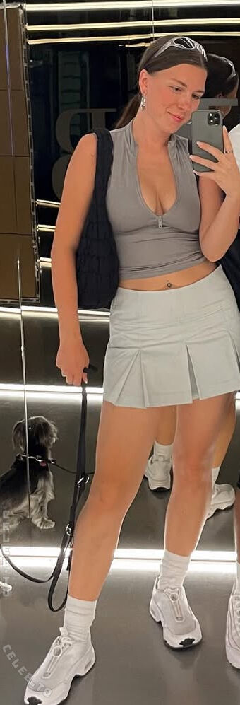 Carolin Schmitts Foto Nua Vazada OnlyFans 1