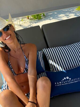 Carolina Pampita Ardohain Foto Nua Vazada OnlyFans 3