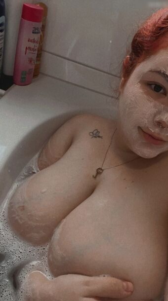 Cathyleiin Foto Nua Vazada OnlyFans 15
