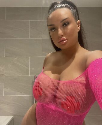 Cazbie Foto Nua Vazada OnlyFans 7
