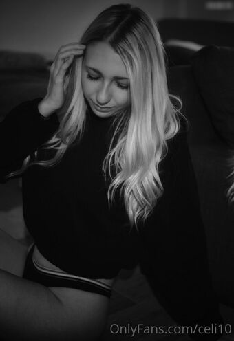 celi10 Foto Nua Vazada OnlyFans 38