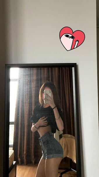 celine13_ Foto Nua Vazada OnlyFans 3