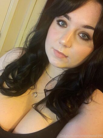 Cherry Cola Foto Nua Vazada OnlyFans 39
