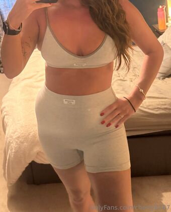 cherry8787 Foto Nua Vazada OnlyFans 14