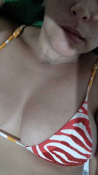 cleopatramalbec Foto Nua Vazada OnlyFans 1