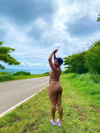 Cocodeeznuts Foto Nua Vazada OnlyFans 11