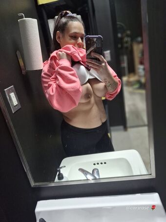 corirose Foto Nua Vazada OnlyFans 6