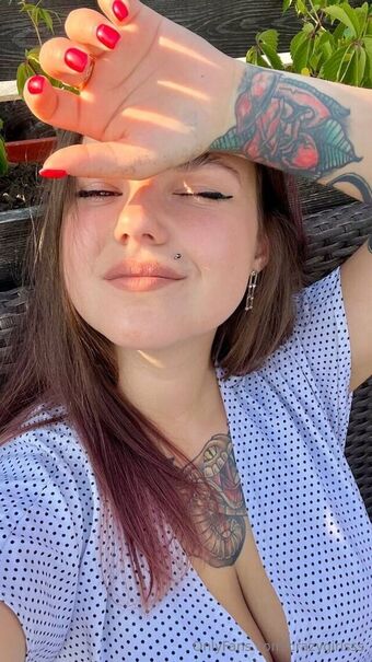 crazygirlsss Foto Nua Vazada OnlyFans 2