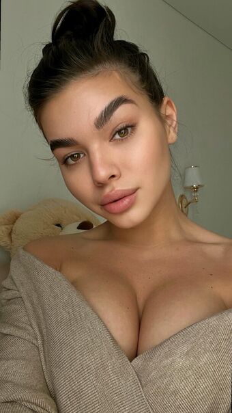 cuteelillyy Foto Nua Vazada OnlyFans 3