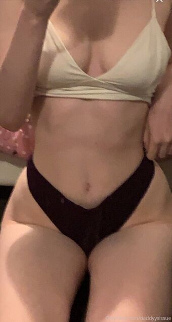 daddyysissue Foto Nua Vazada OnlyFans 6