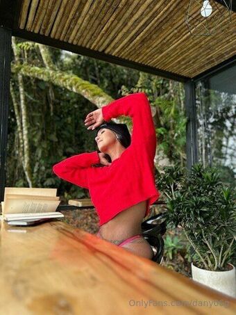 Daniela Gaviria Foto Nua Vazada OnlyFans 9