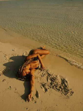 DaniLeigh Foto Nua Vazada OnlyFans 18