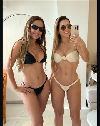 Deolane Bezerra