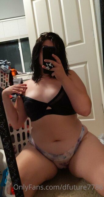 dfuture7786 Foto Nua Vazada OnlyFans 1