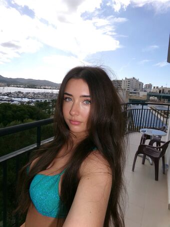 dharma Foto Nua Vazada OnlyFans 18