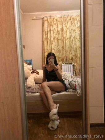 dilya_cherry Foto Nua Vazada OnlyFans 15