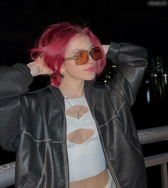 Dina Brauner aka dina.brx