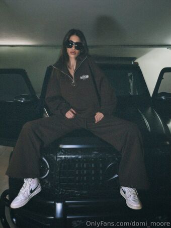 domi_moore
