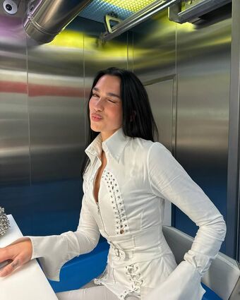 Dua-lipa