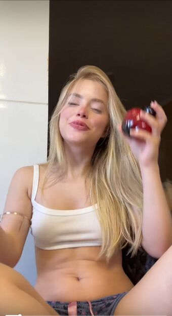 Duda Cardoso Foto Nua Vazada OnlyFans 12