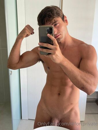 effortprivate Foto Nua Vazada OnlyFans 24