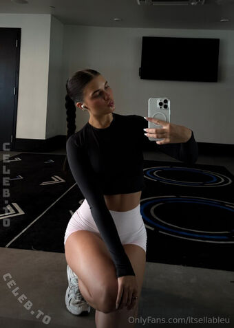 Ella Bleu