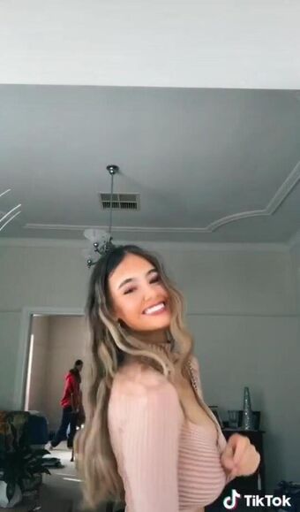 Ella Grace Foto Nua Vazada OnlyFans 12