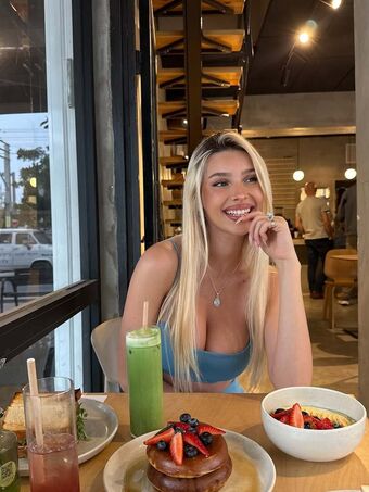 Ella Netzer Foto Nua Vazada OnlyFans 179