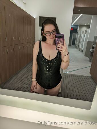 emeraldrose Foto Nua Vazada OnlyFans 15