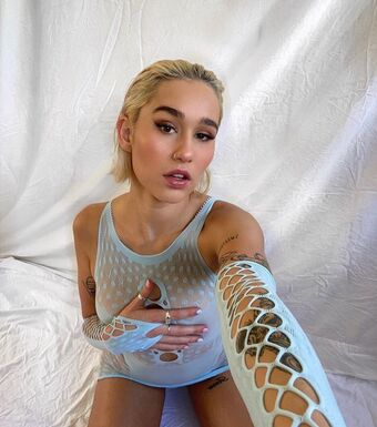 Emily_H