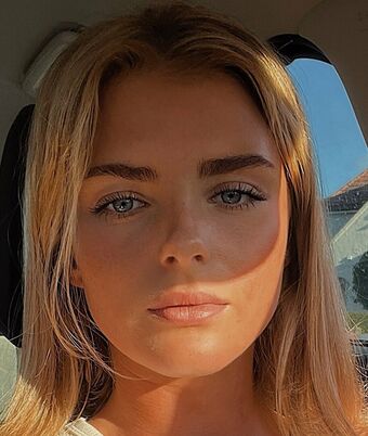 Emily Pool Foto Nua Vazada OnlyFans 8