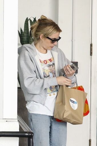 Emma Roberts