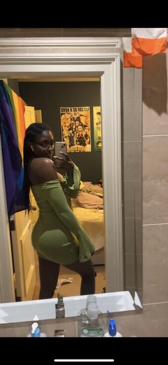 Empty_Refuse2705 Foto Nua Vazada OnlyFans 5