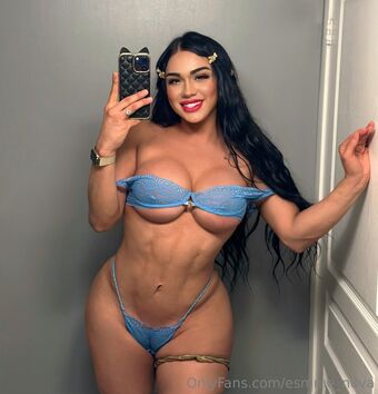 Esmeralda Nova