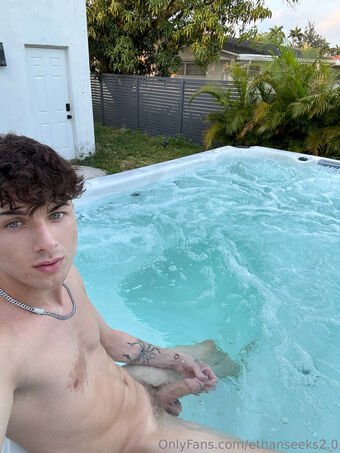 ethanseeks2.0 Foto Nua Vazada OnlyFans 1