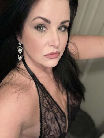 EV Parrish Foto Nua Vazada OnlyFans 11
