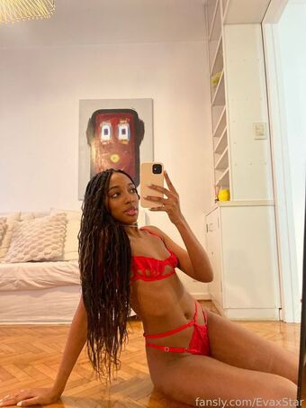 Evaxstar Foto Nua Vazada OnlyFans 8