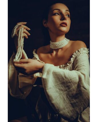 Fabiola Holystone