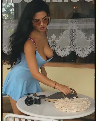 fainazuckerman Foto Nua Vazada OnlyFans 4