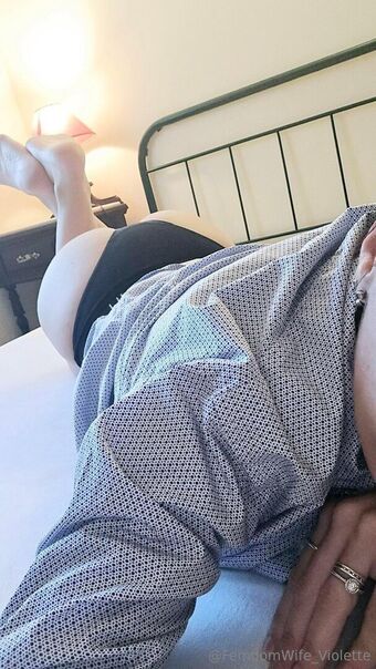 femdomwife_violette