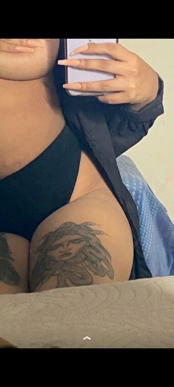 Fernanda V Foto Nua Vazada OnlyFans 9