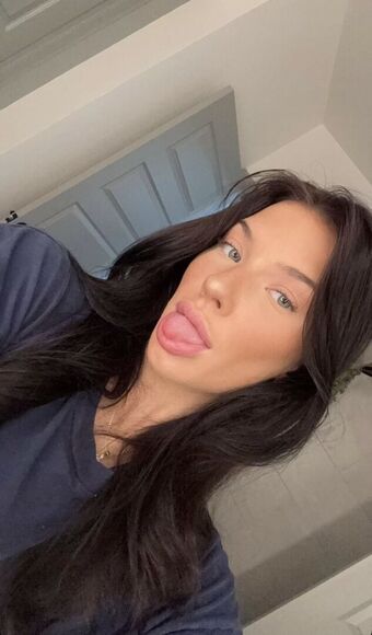 Fiona Mae