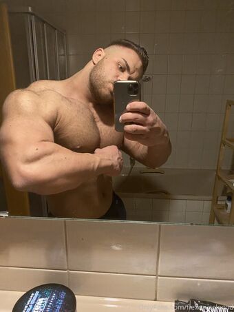 flexmusclegod