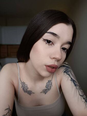 Flirtykitty_
