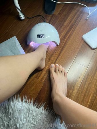 flora99f Foto Nua Vazada OnlyFans 20