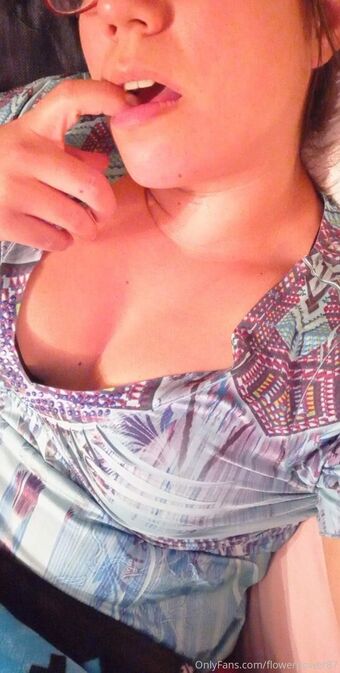 flowerpower87
