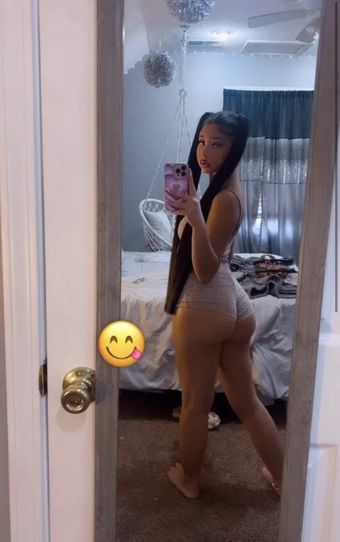 foreign.kattt Foto Nua Vazada OnlyFans 1