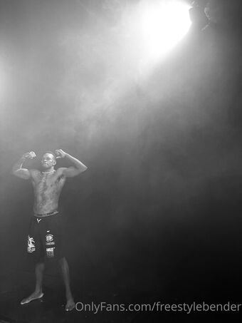 freestylebender Foto Nua Vazada OnlyFans 4